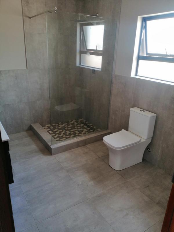 3 Bedroom Property for Sale in Avonddans Western Cape